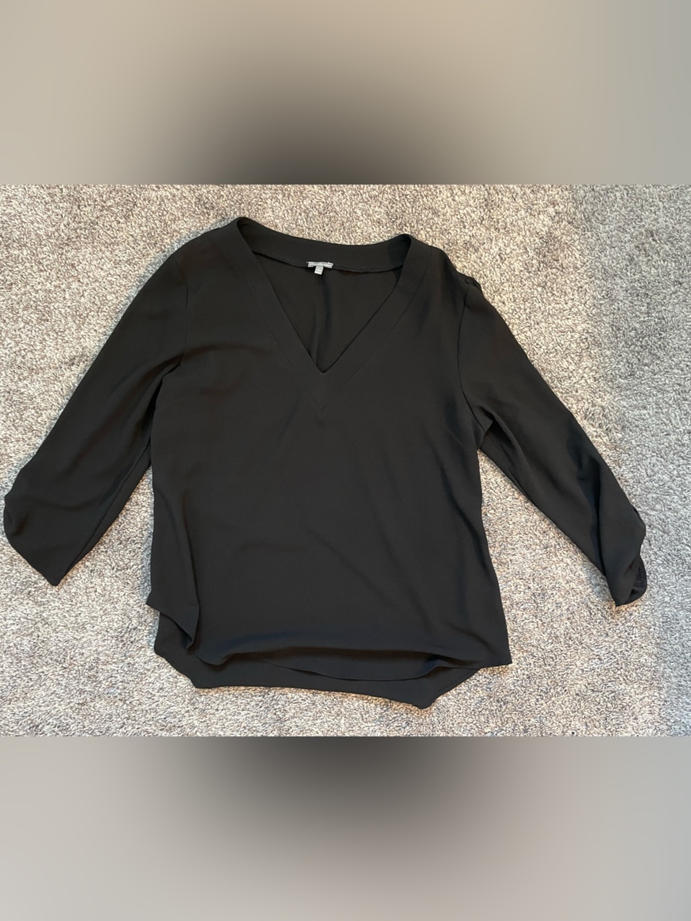 Charlotte Russe Black Textured V‑Neck Top